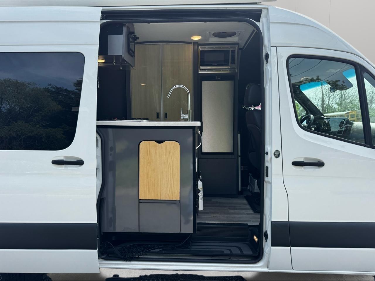 Mercedes-Benz Sprinter 2500  2021