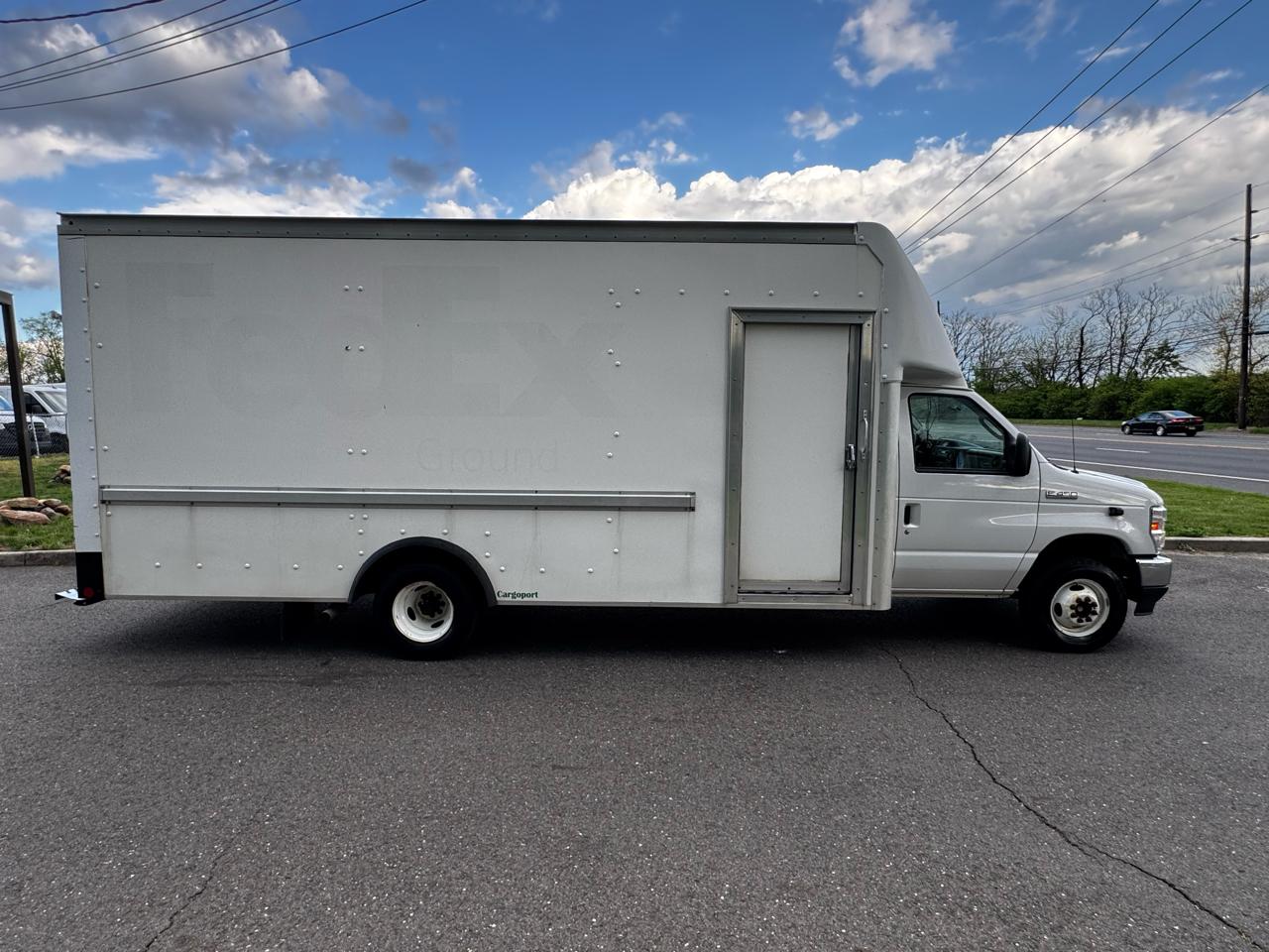 Ford E-Series Cutaway E-450 DRW 158" WB 2021