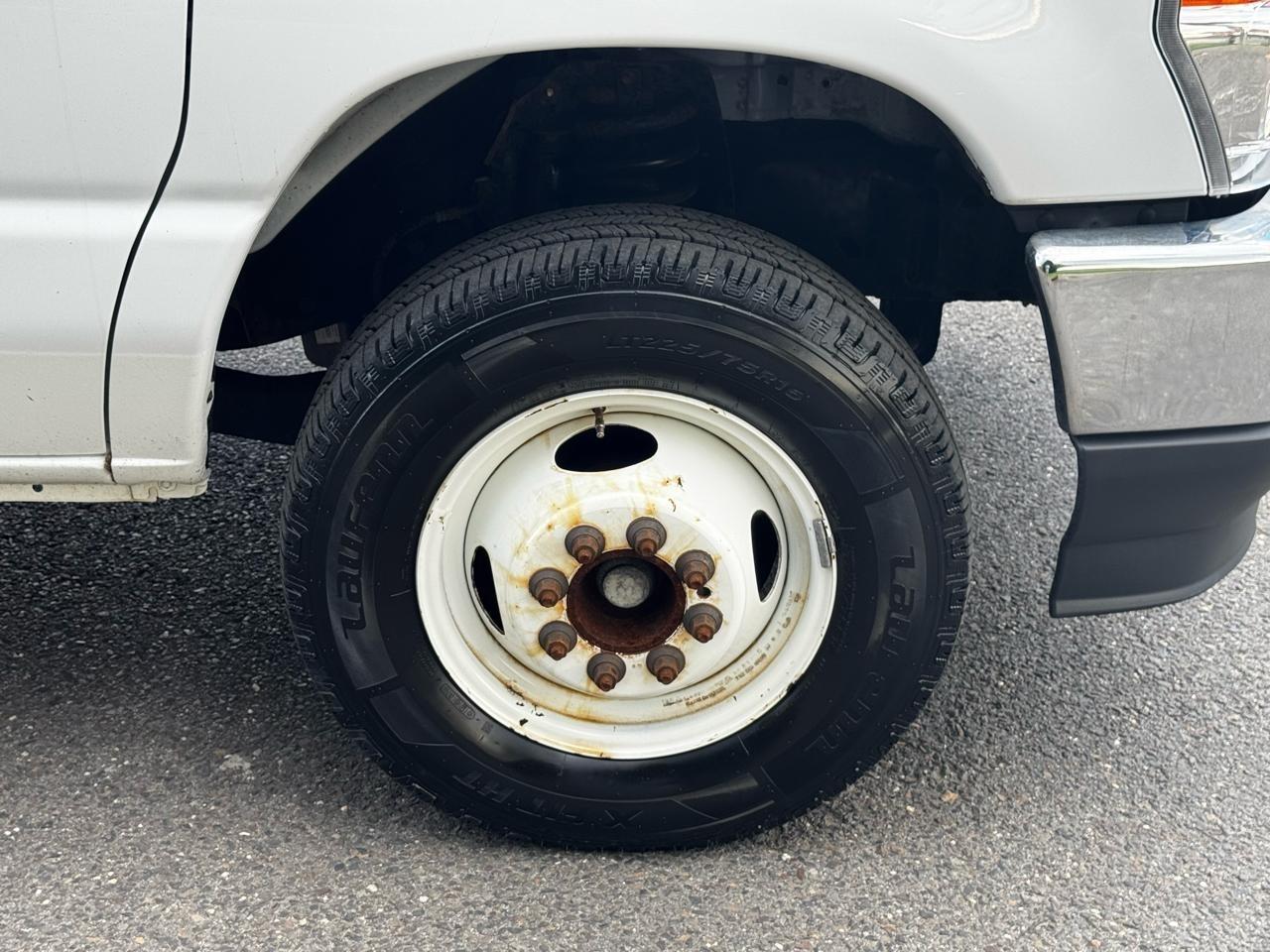 Ford E-Series Cutaway E-450 DRW 158" WB 2021