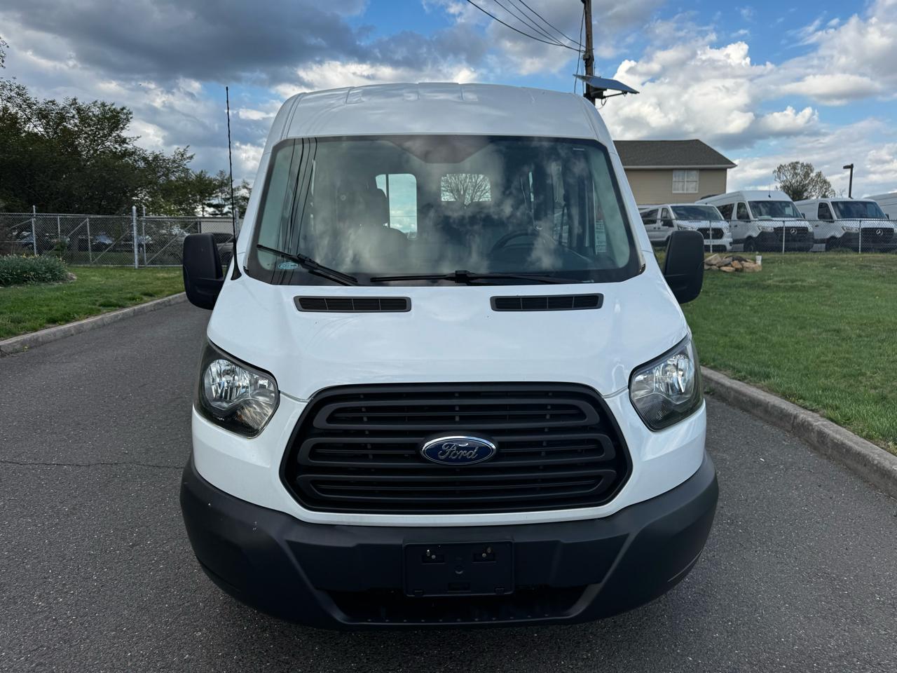 Ford Transit Wagon T-350 148" Med Roof XLT Sliding RH Dr 2016