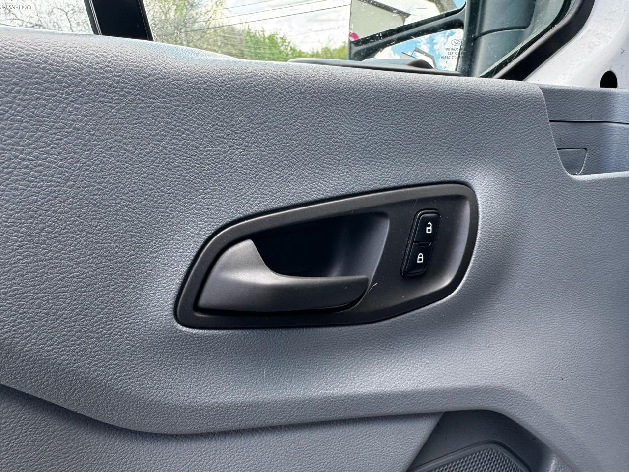 Ford Transit Wagon T-350 148" Med Roof XLT Sliding RH Dr 2016