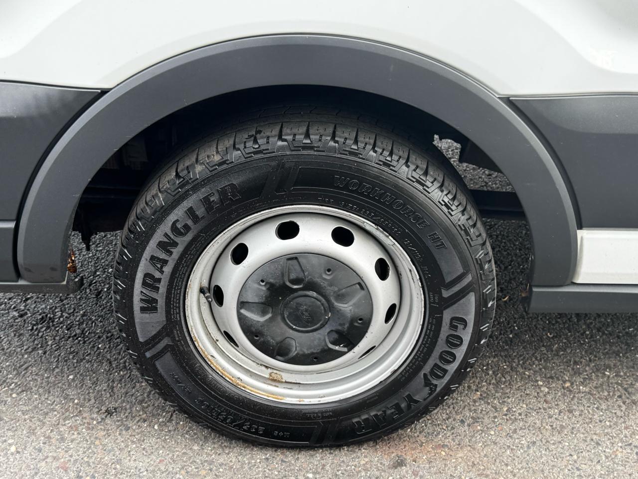 Ford Transit Wagon T-350 148" Med Roof XLT Sliding RH Dr 2016