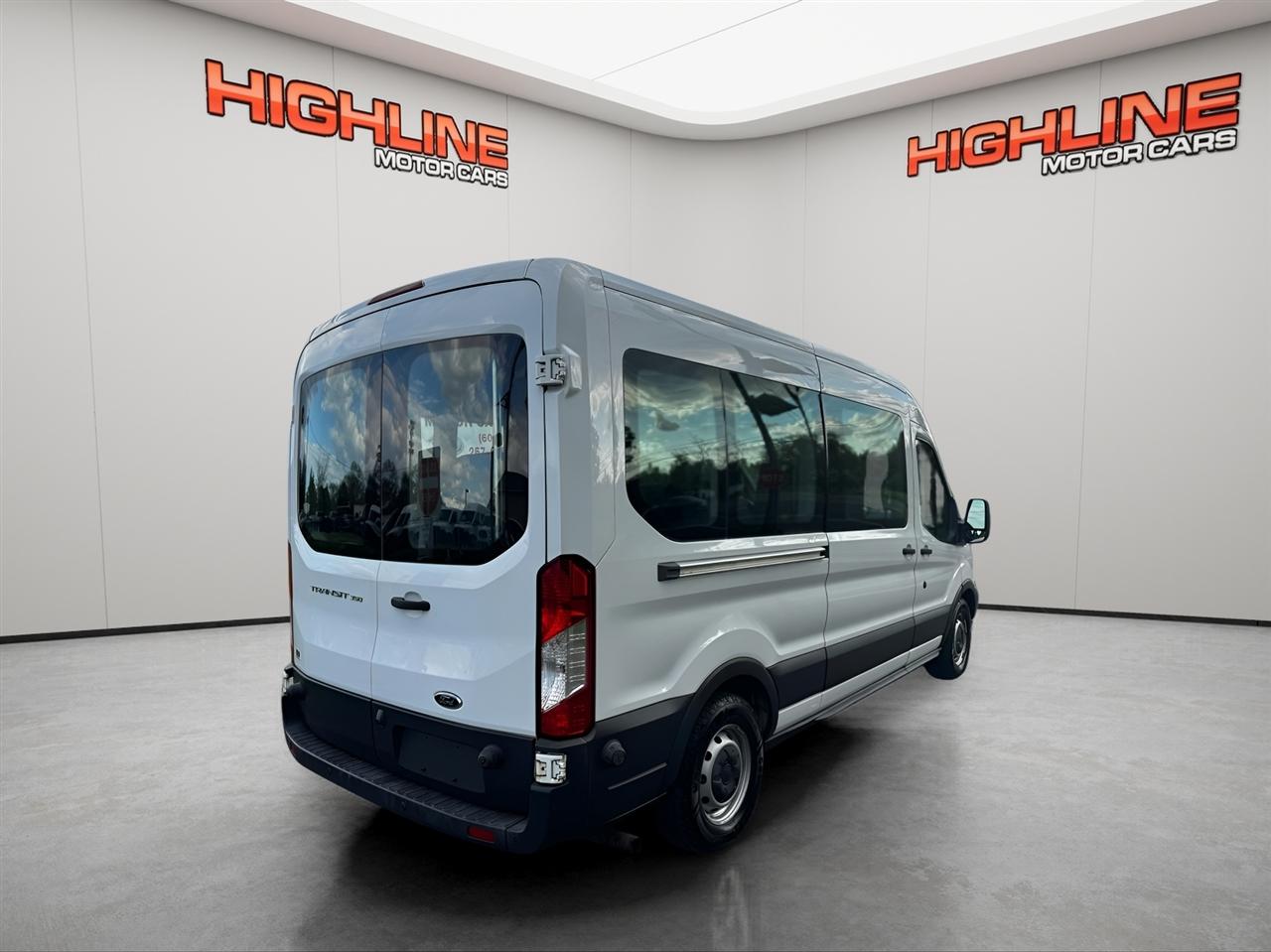 Ford Transit Wagon T-350 148" Med Roof XLT Sliding RH Dr 2016