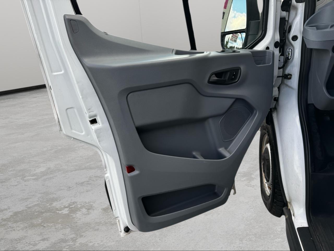 Ford Transit Wagon T-350 148" Med Roof XLT Sliding RH Dr 2016