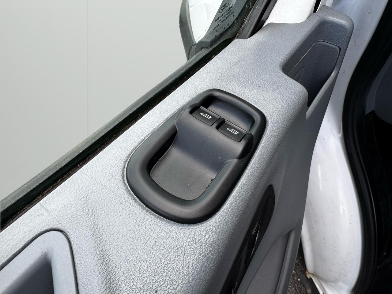 Ford Transit Wagon T-350 148" Med Roof XLT Sliding RH Dr 2016