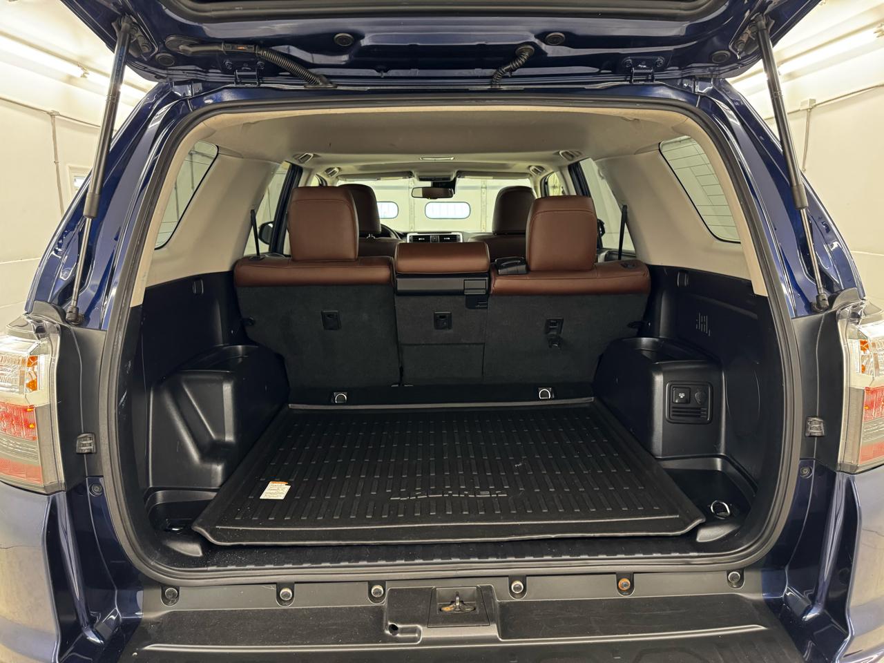 Toyota 4Runner TRD Off Road Premium 4WD (Natl) 2020