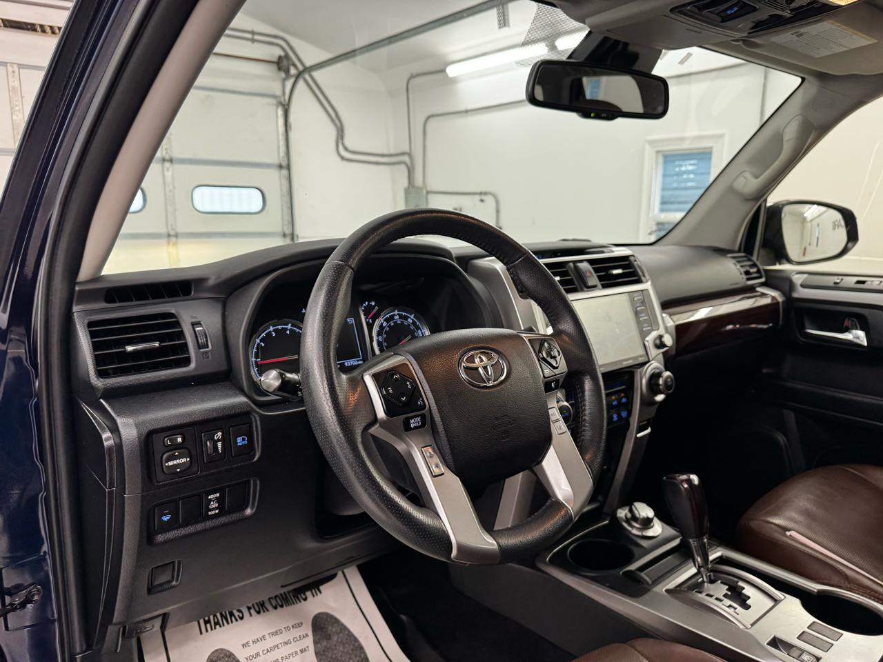 Toyota 4Runner TRD Off Road Premium 4WD (Natl) 2020