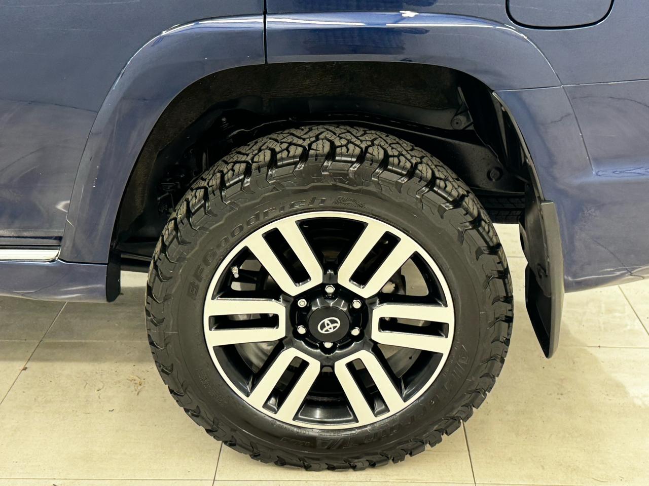 Toyota 4Runner TRD Off Road Premium 4WD (Natl) 2020
