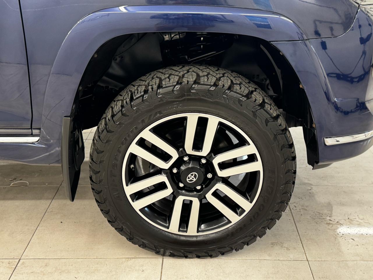 Toyota 4Runner TRD Off Road Premium 4WD (Natl) 2020