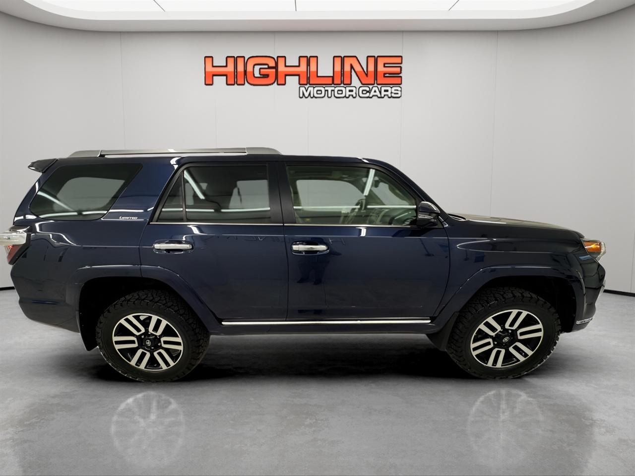 Toyota 4Runner TRD Off Road Premium 4WD (Natl) 2020