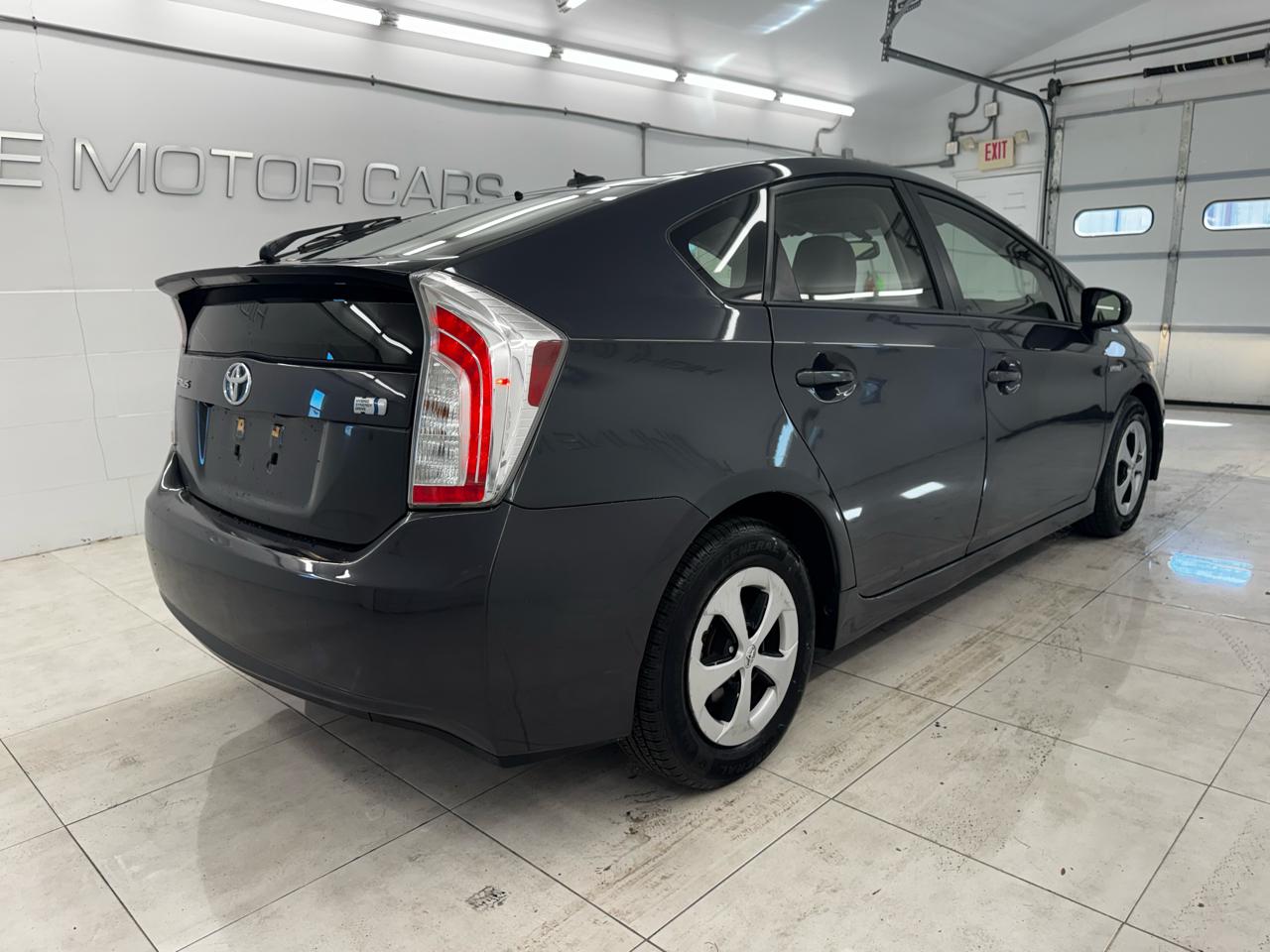 Toyota Prius 5dr HB Three (Natl) 2012
