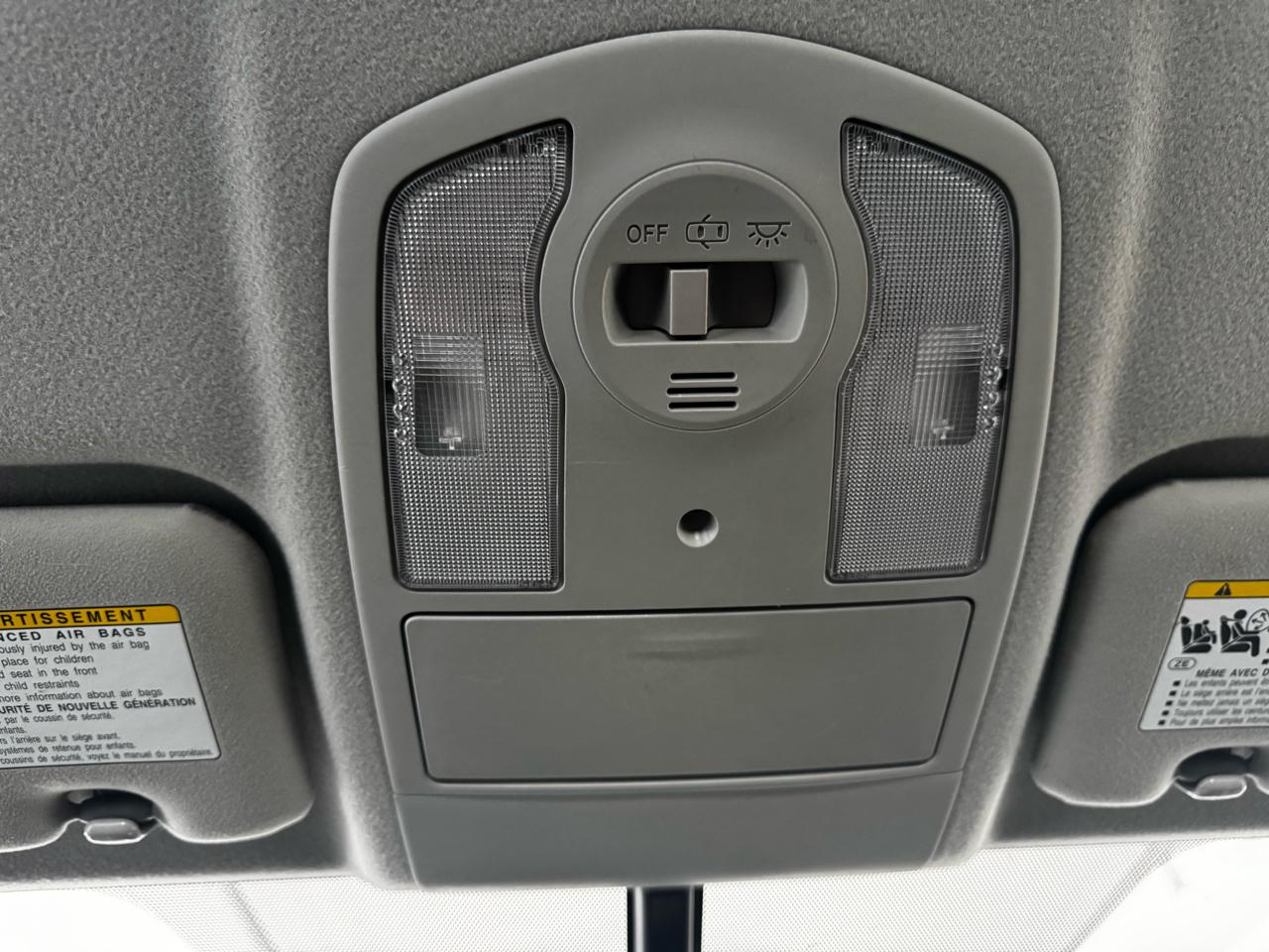 Toyota Prius 5dr HB Three (Natl) 2012