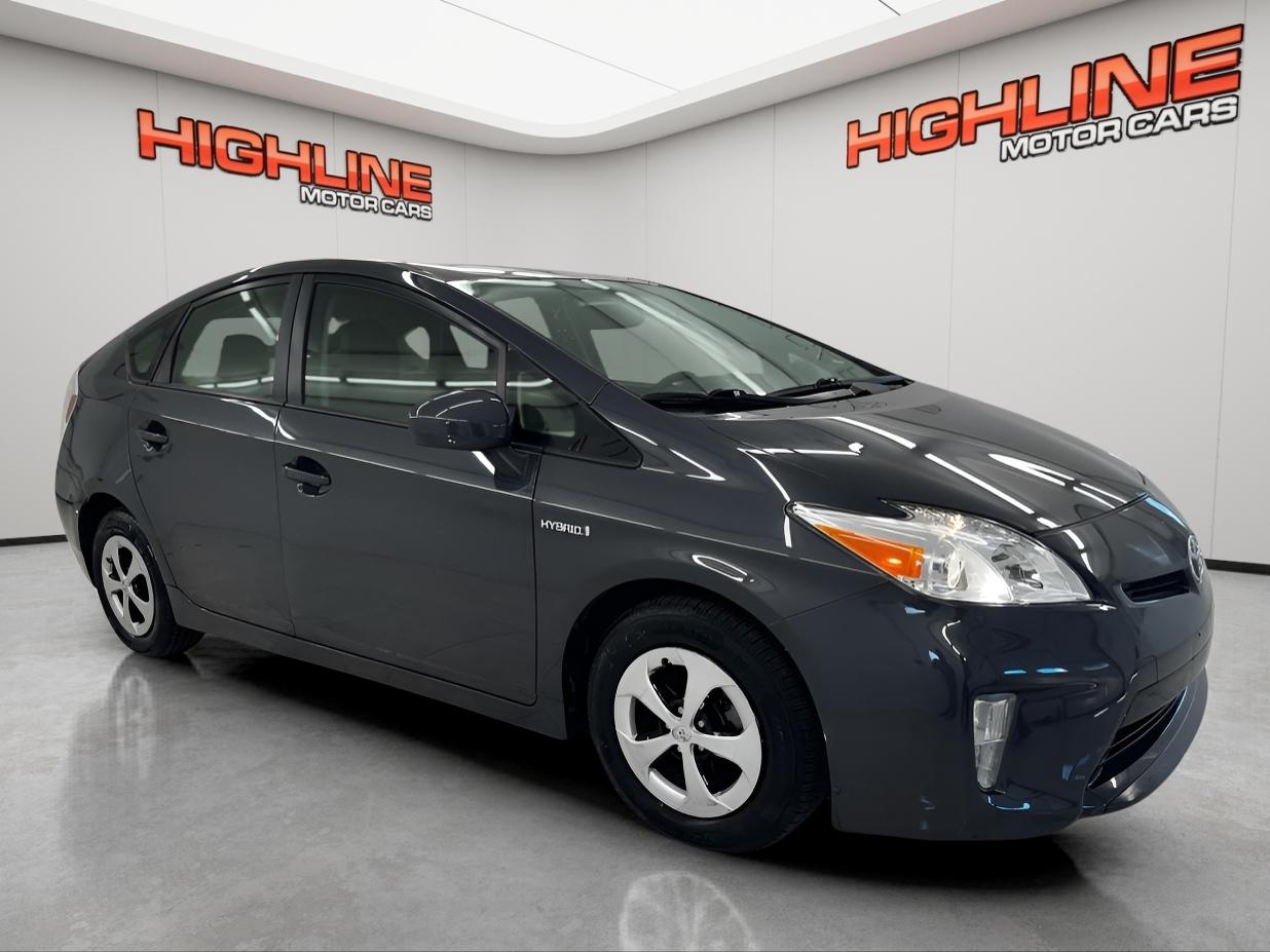 Toyota Prius 5dr HB Three (Natl) 2012