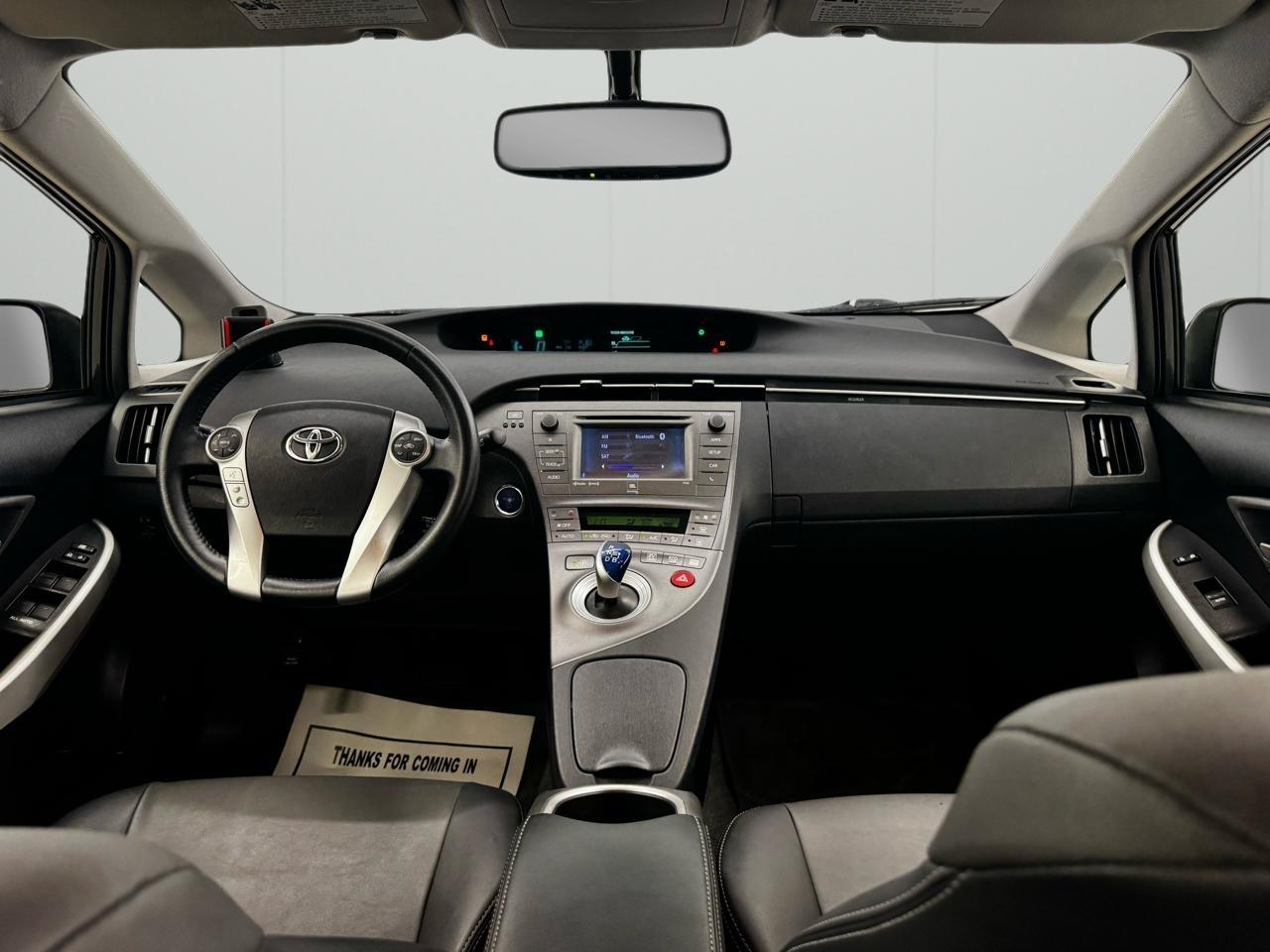 Toyota Prius 5dr HB Three (Natl) 2012