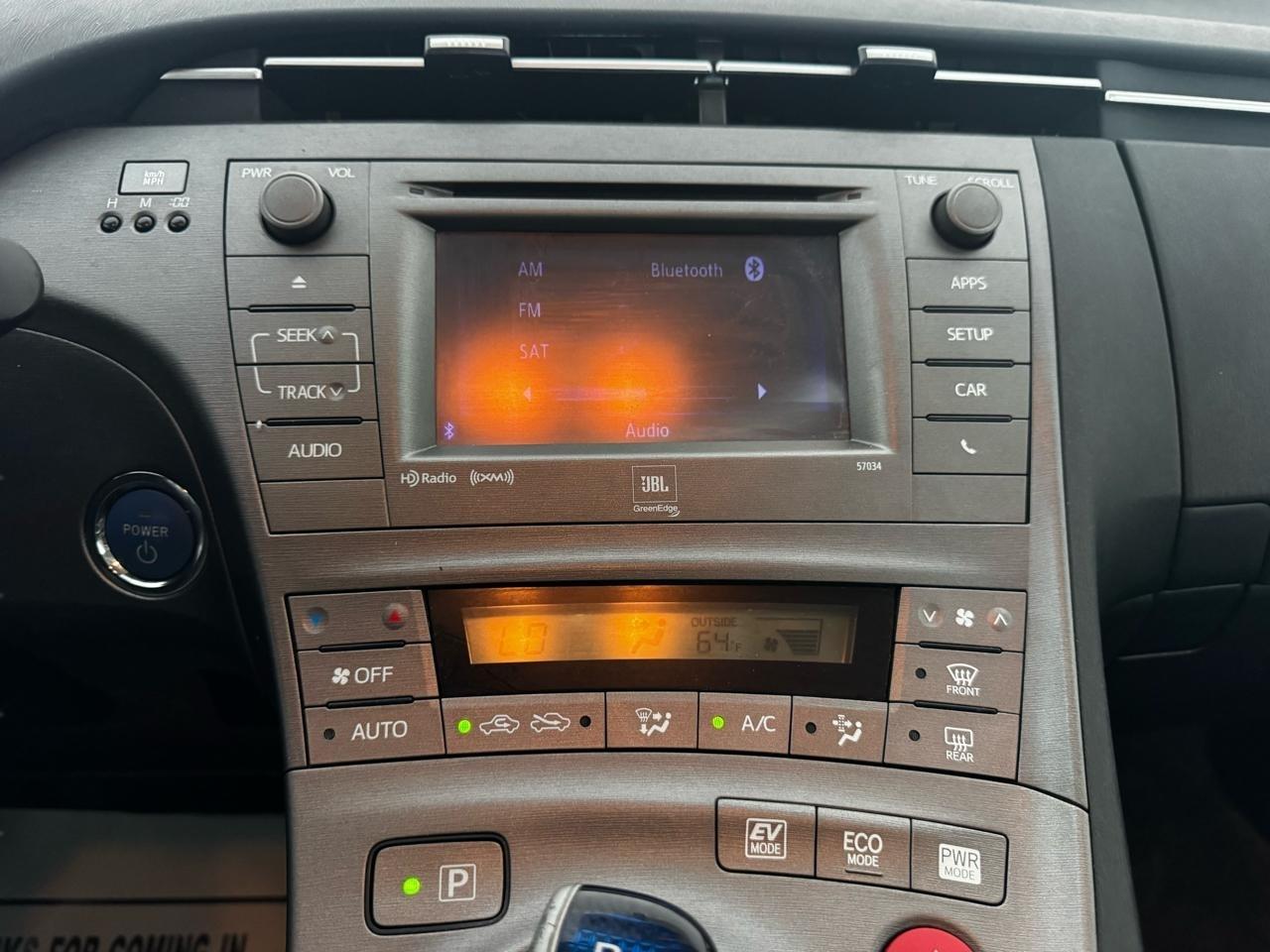 Toyota Prius 5dr HB Three (Natl) 2012