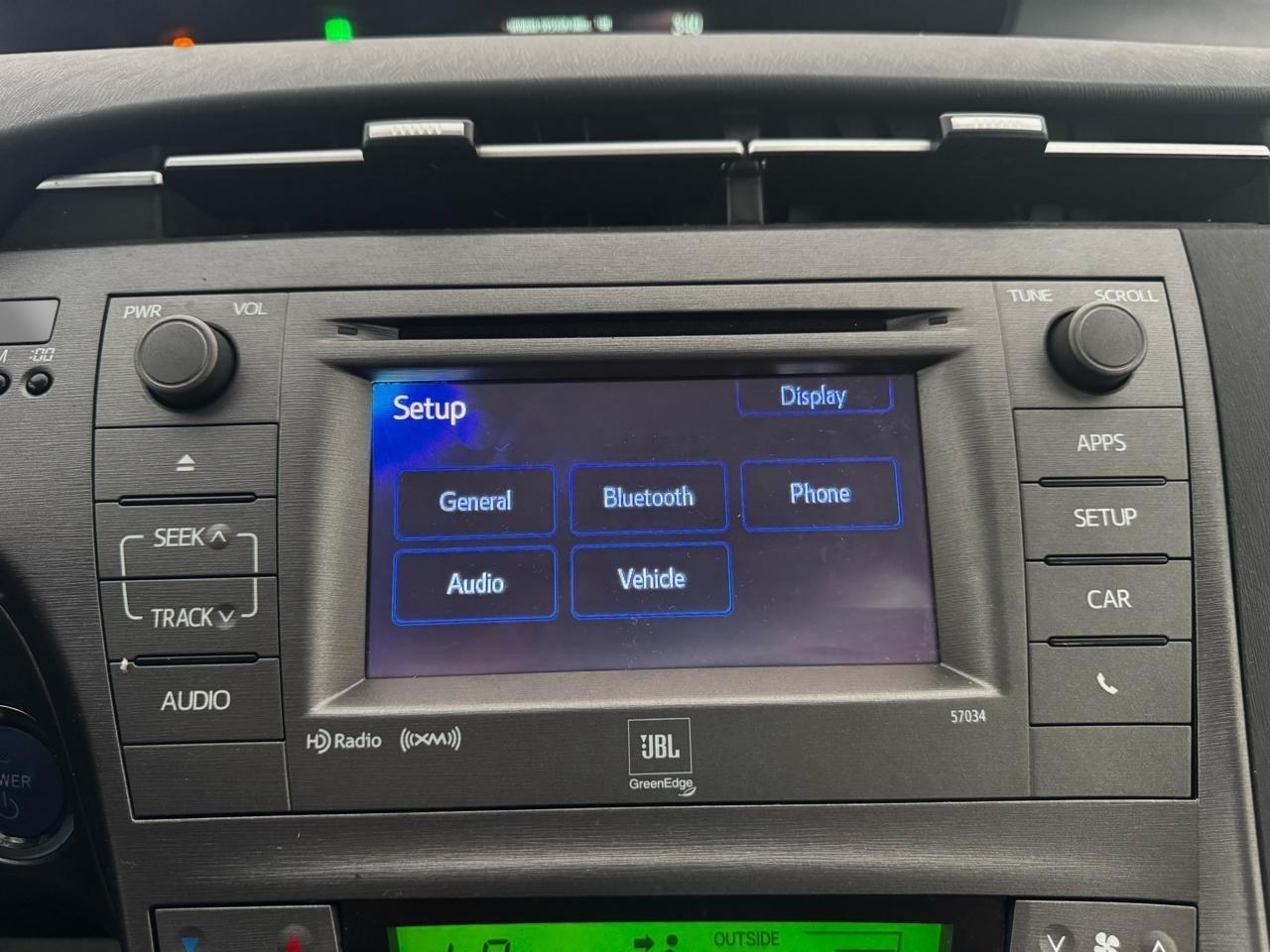 Toyota Prius 5dr HB Three (Natl) 2012