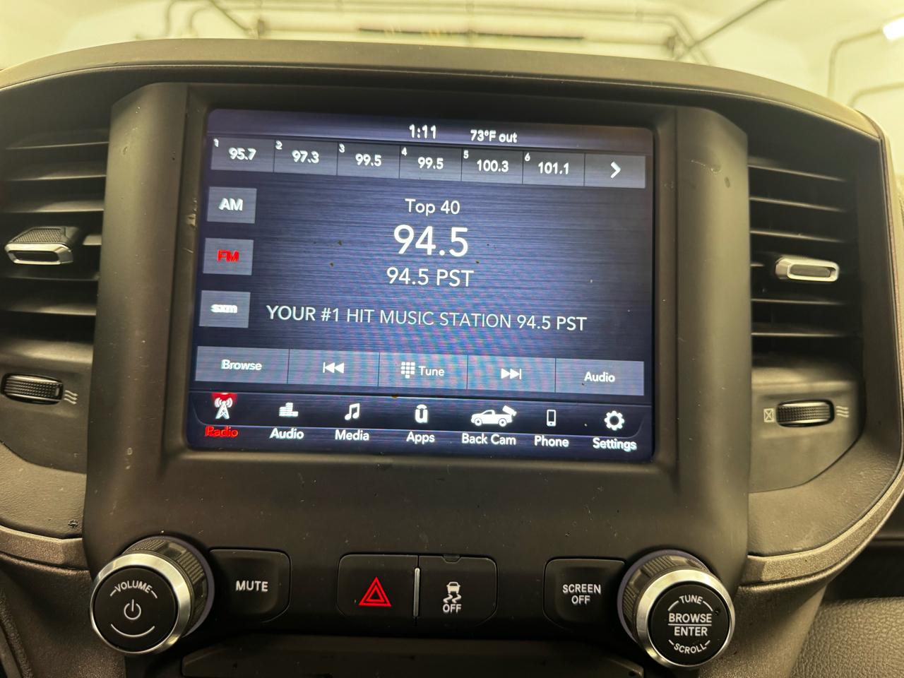 RAM 2500 Tradesman 4x4 Crew Cab 6'4" Box 2019