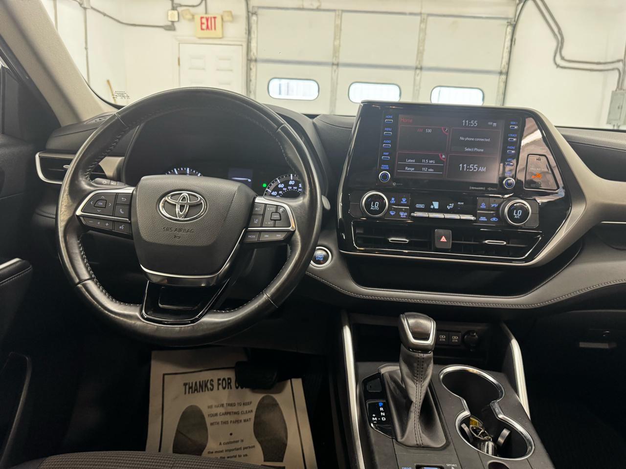 Toyota Highlander LE AWD (Natl) 2020