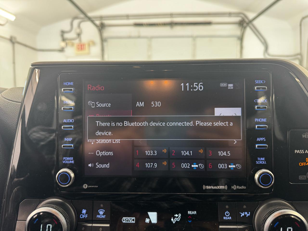 Toyota Highlander LE AWD (Natl) 2020