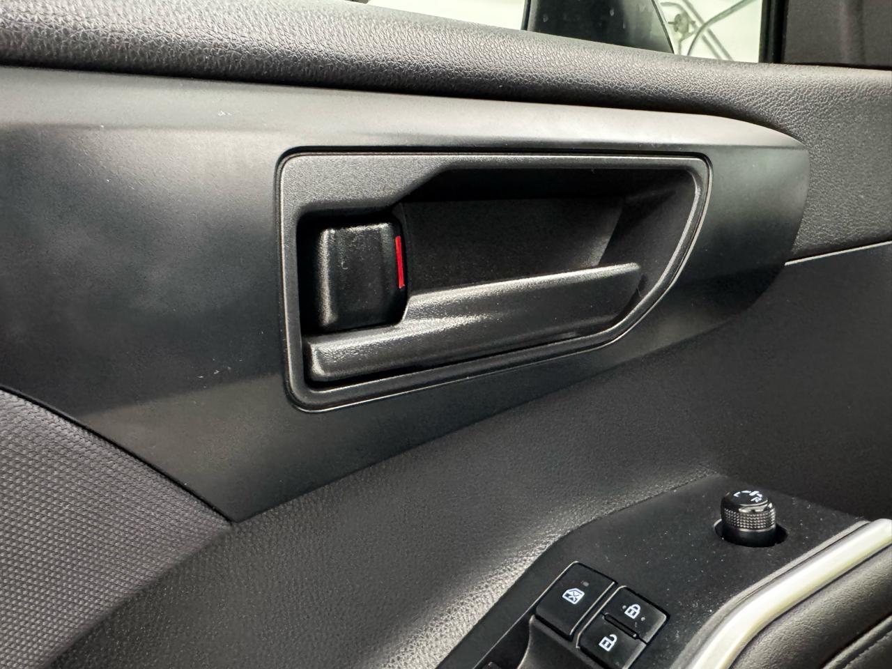 Toyota Highlander LE AWD (Natl) 2020