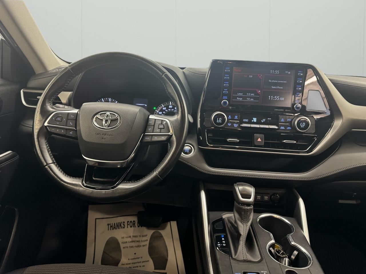 Toyota Highlander LE AWD (Natl) 2020