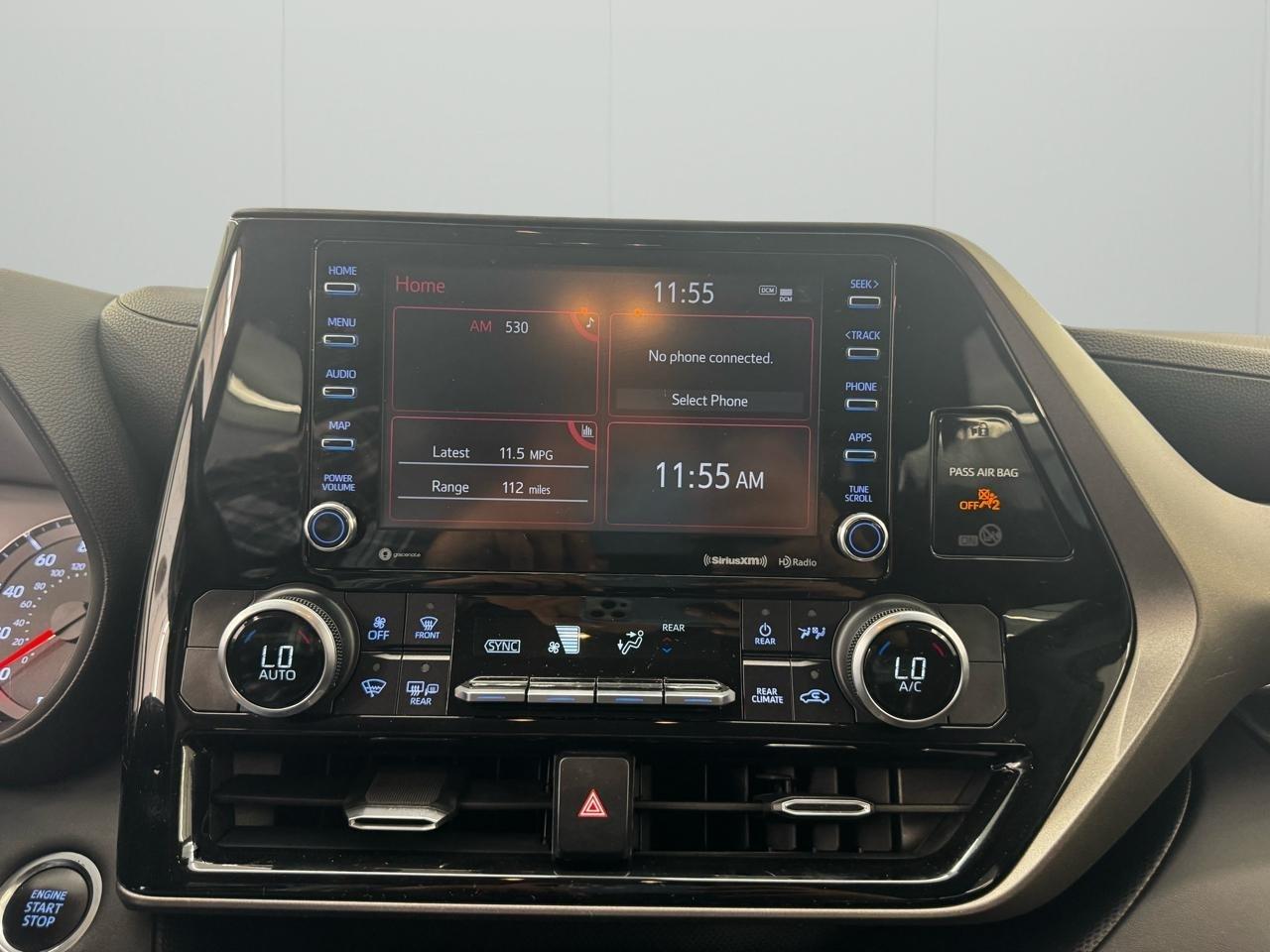 Toyota Highlander LE AWD (Natl) 2020