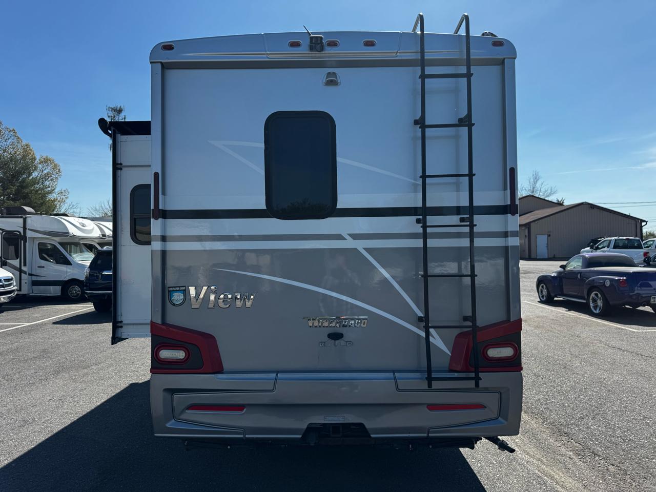 Winnebago View  2019