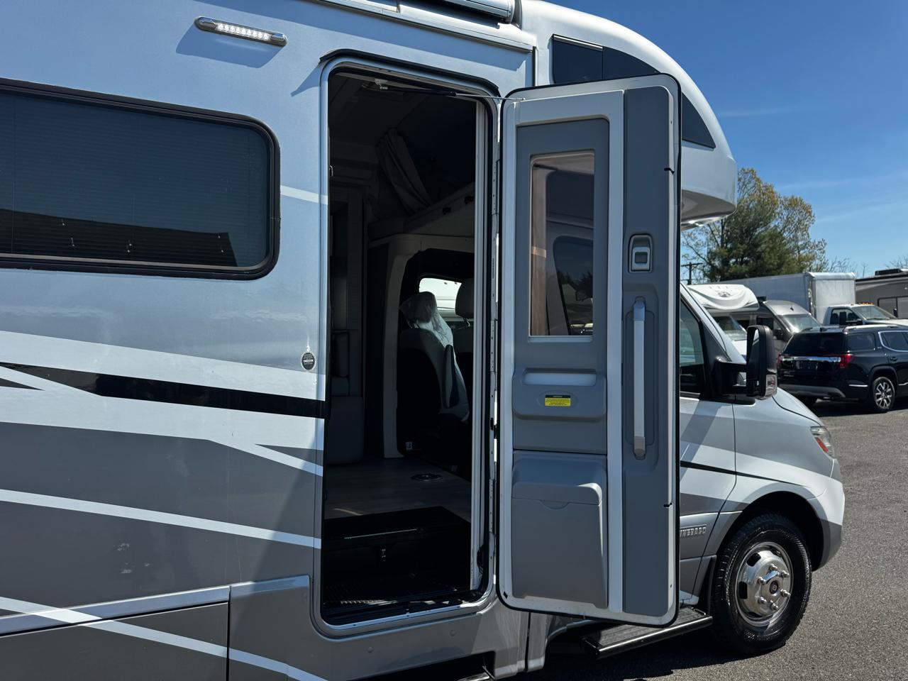 Winnebago View  2019