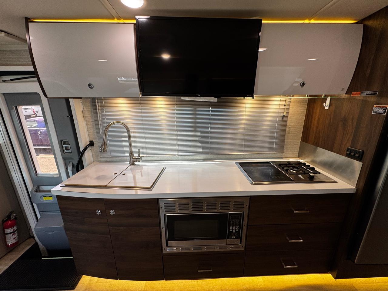 Winnebago View  2019