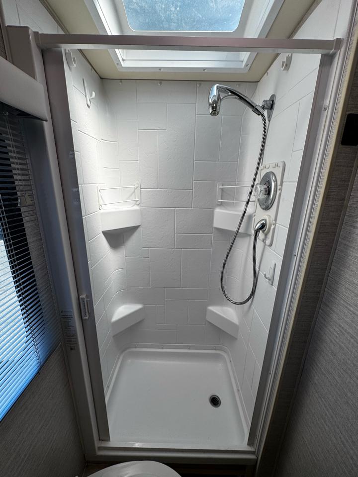 Winnebago View  2019