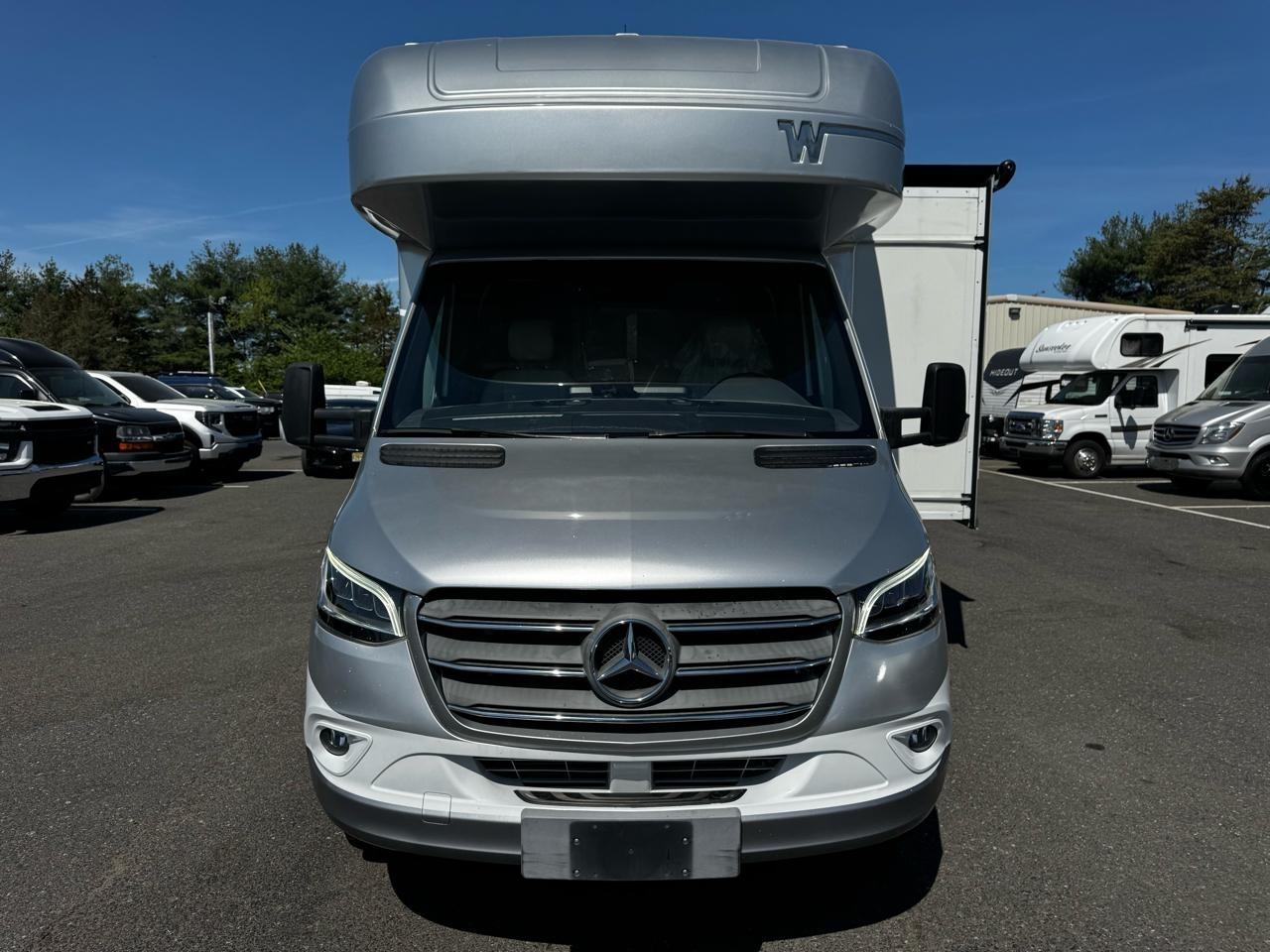 Winnebago View  2019