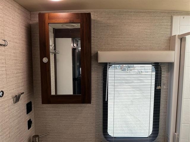 Winnebago View  2019