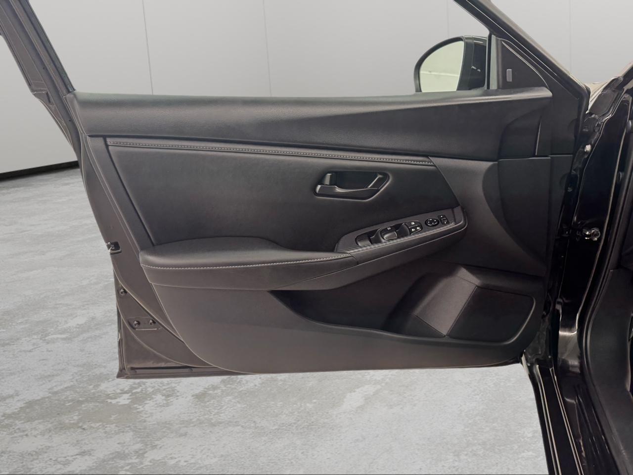 Nissan Sentra S CVT 2025