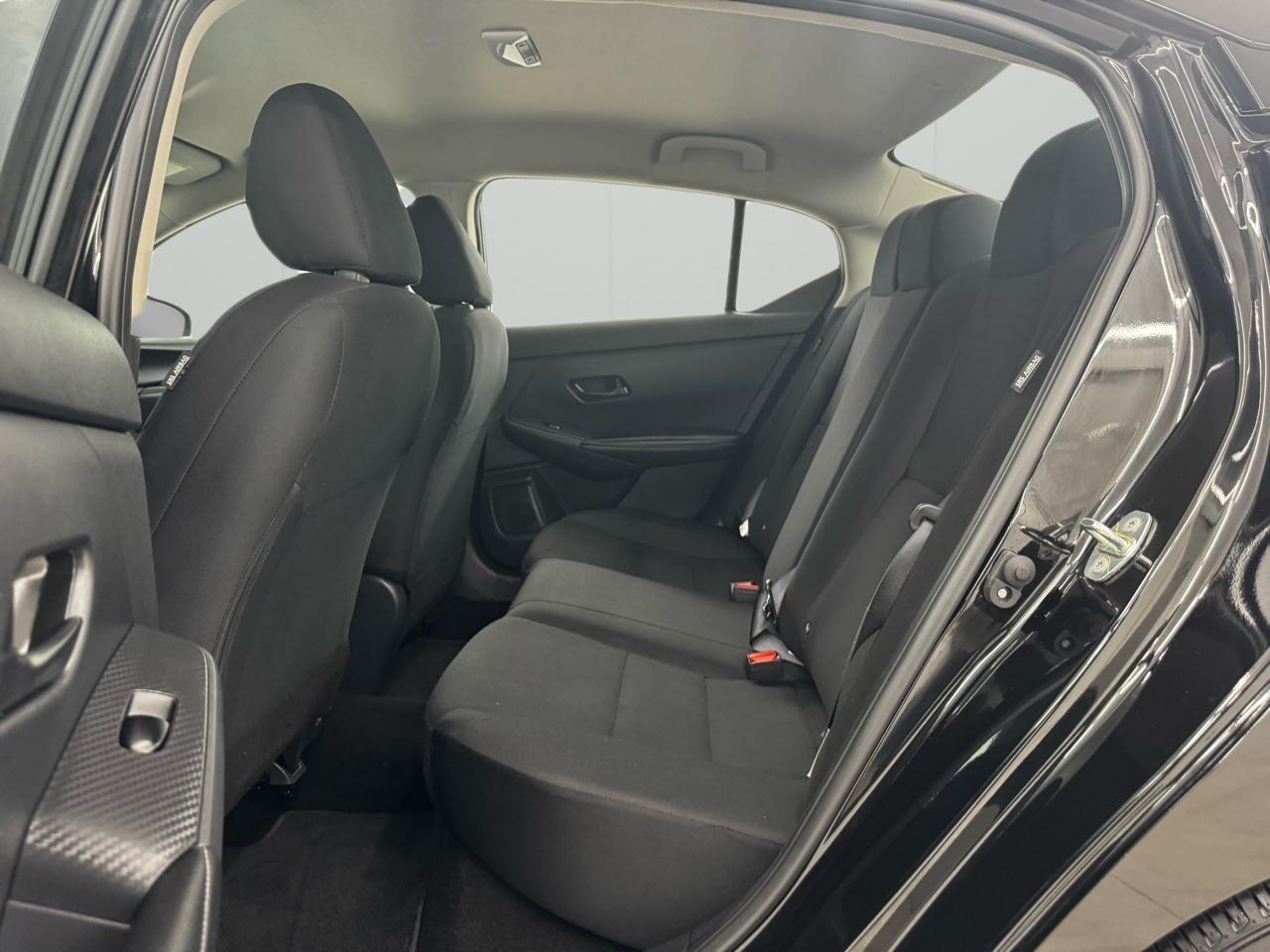 Nissan Sentra S CVT 2025