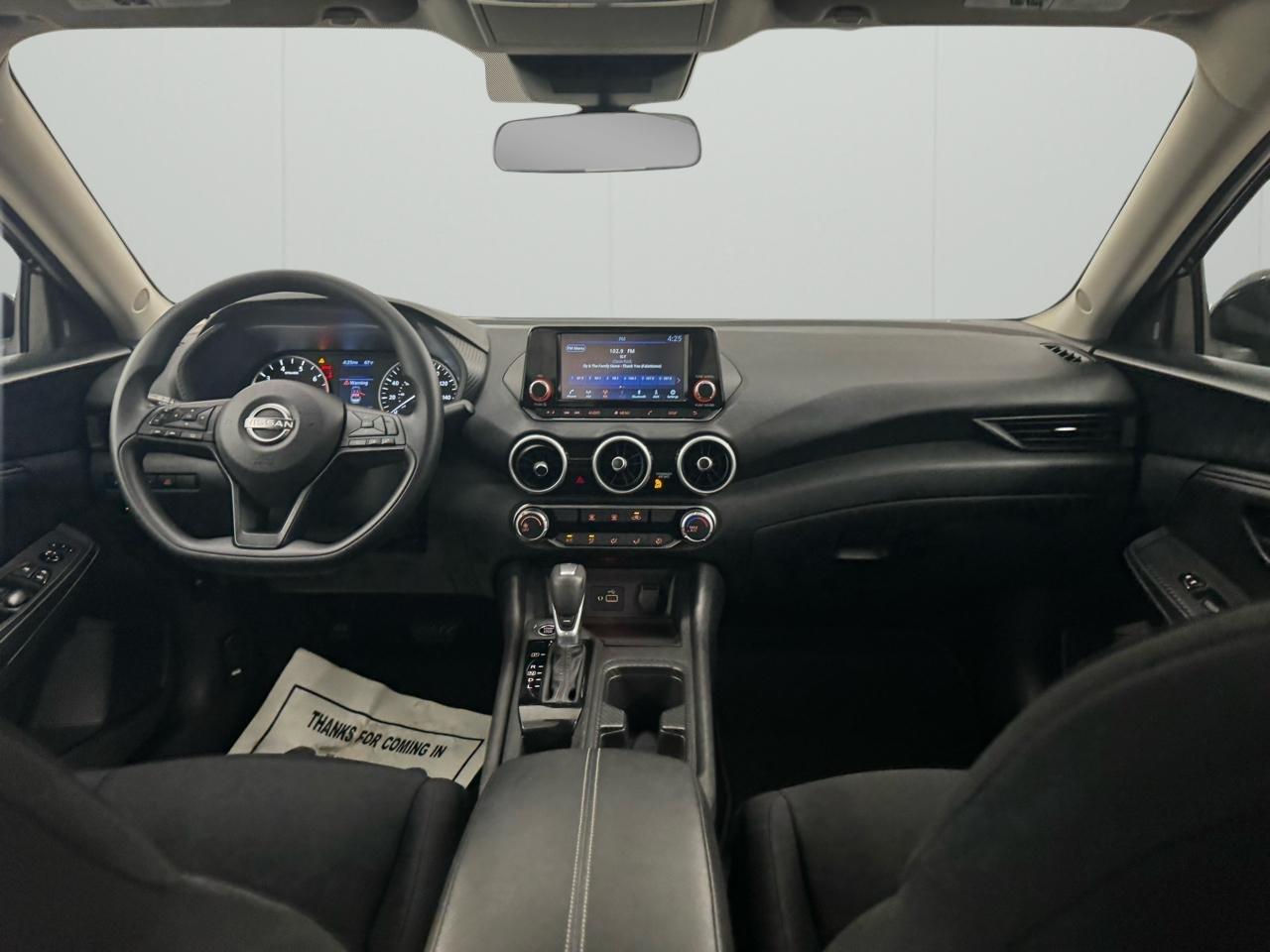 Nissan Sentra S CVT 2025