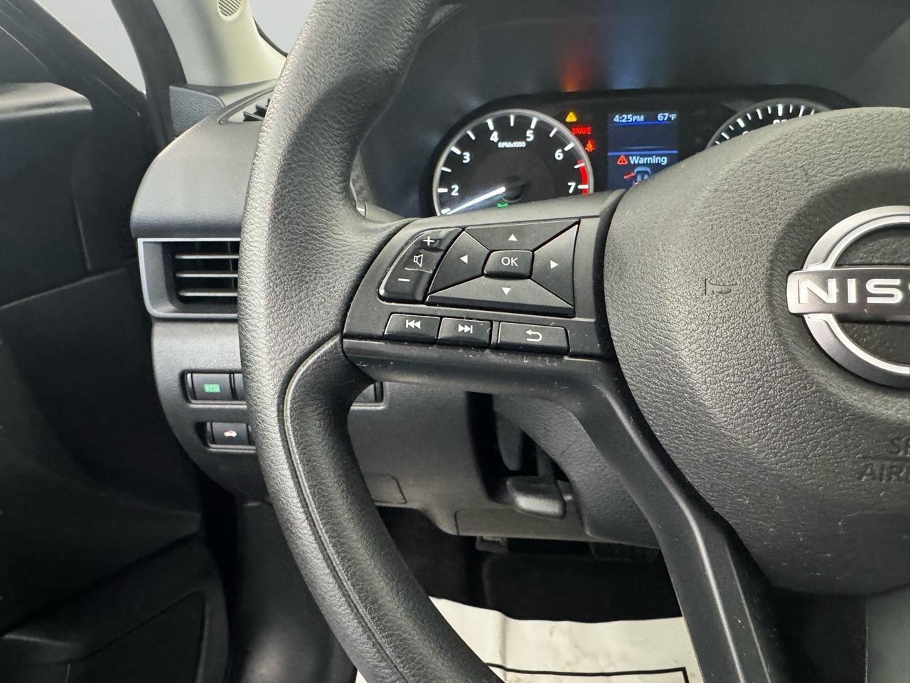 Nissan Sentra S CVT 2025