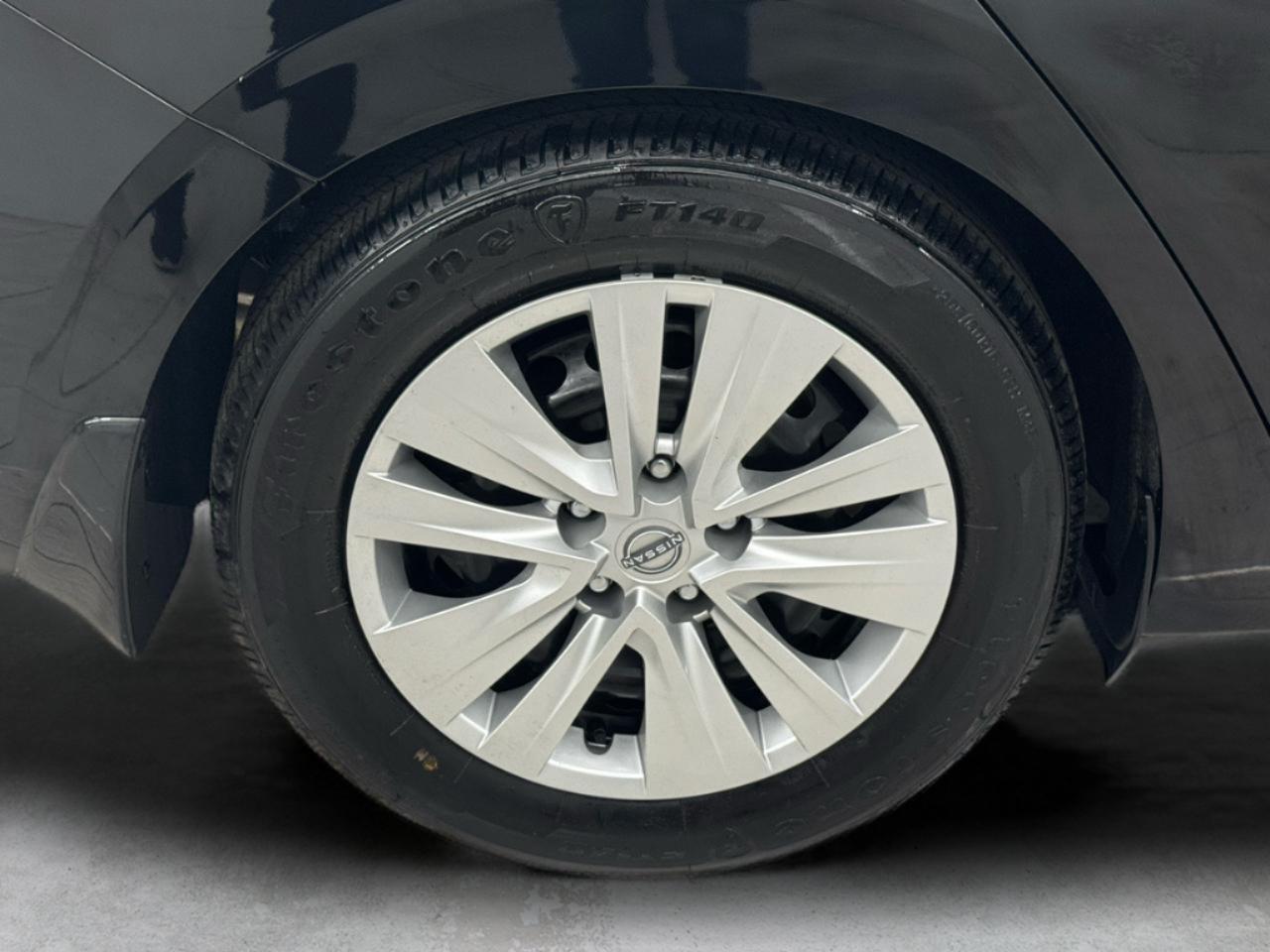 Nissan Sentra S CVT 2025