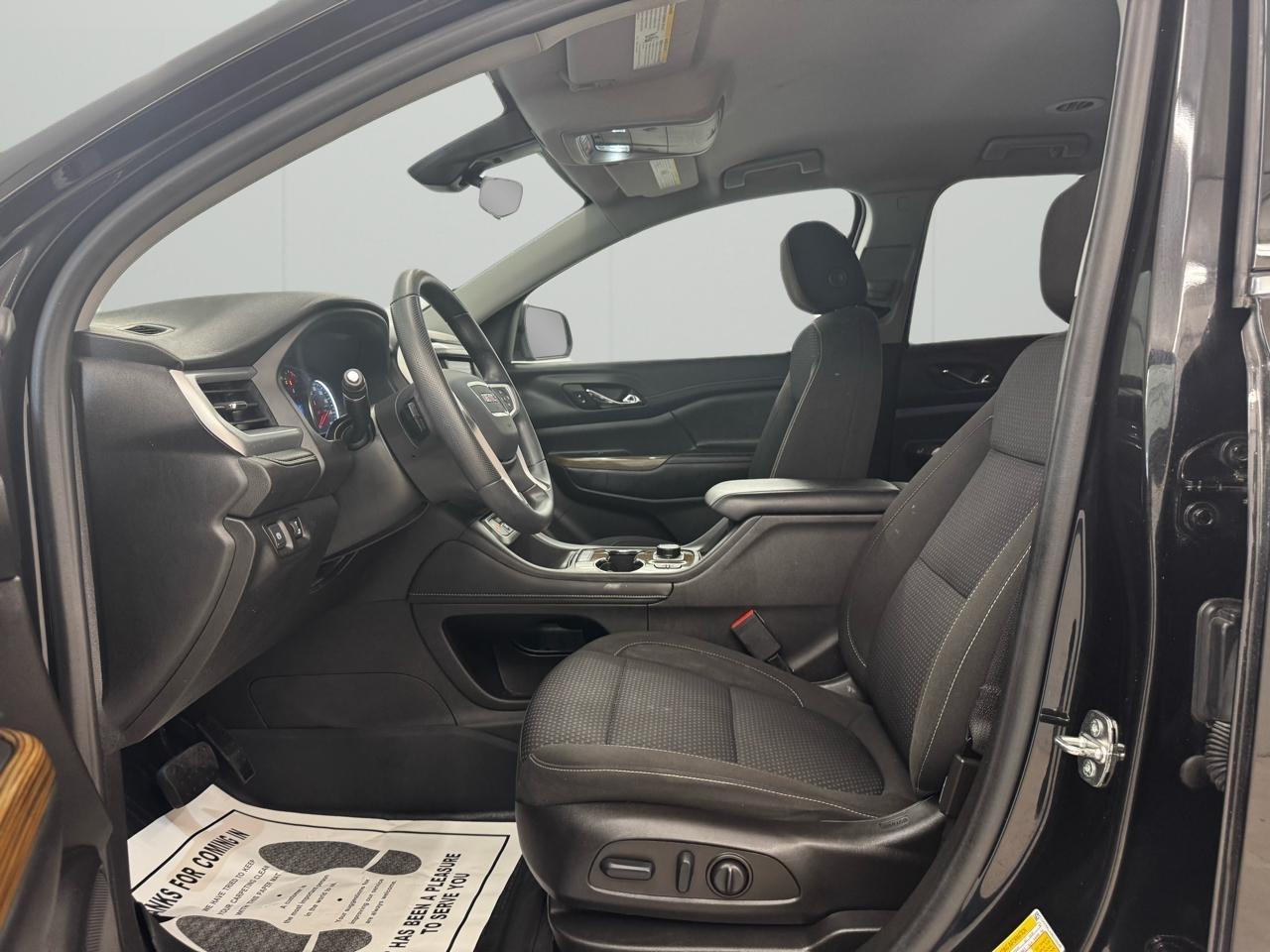 GMC Acadia FWD 4dr SLE 2022