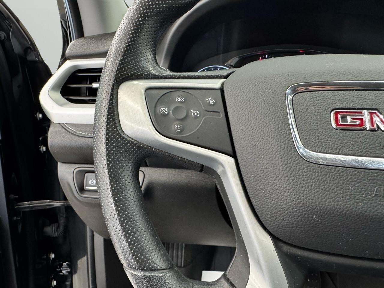 GMC Acadia FWD 4dr SLE 2022