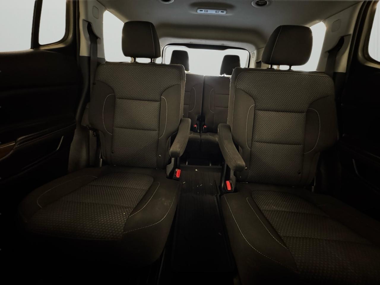 GMC Acadia FWD 4dr SLE 2022