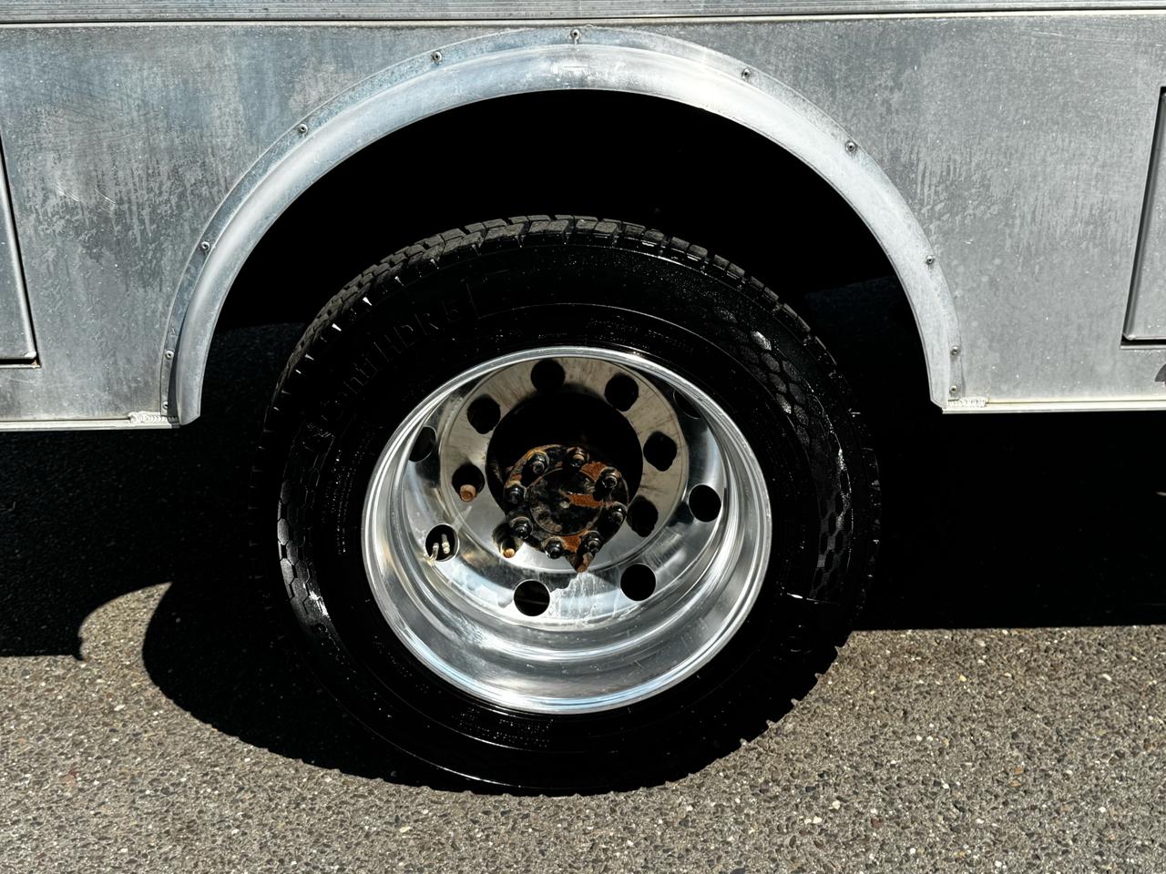 Chevrolet Silverado MD 4WD Crew Cab LT 2022