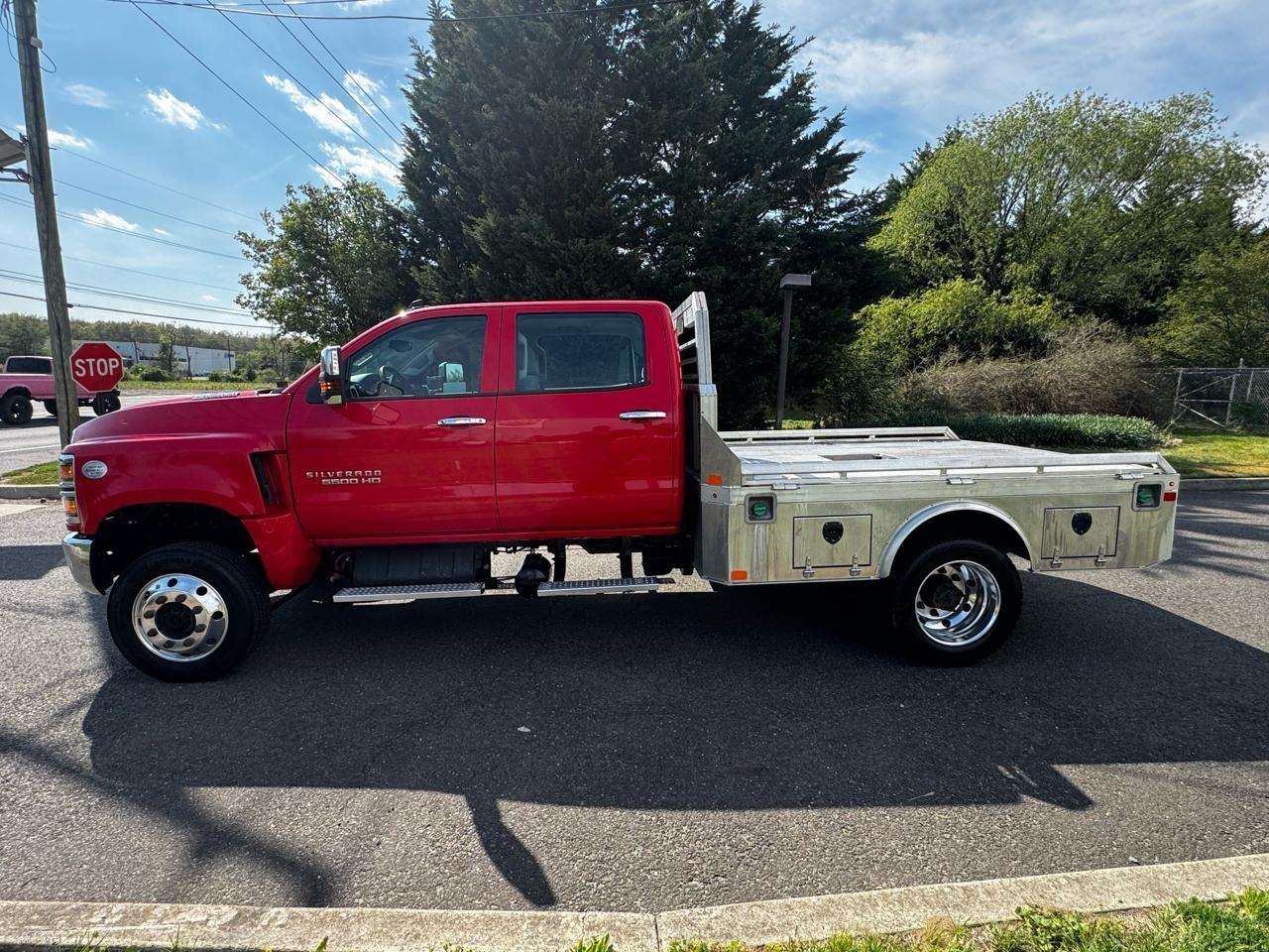 Chevrolet Silverado MD 4WD Crew Cab LT 2022