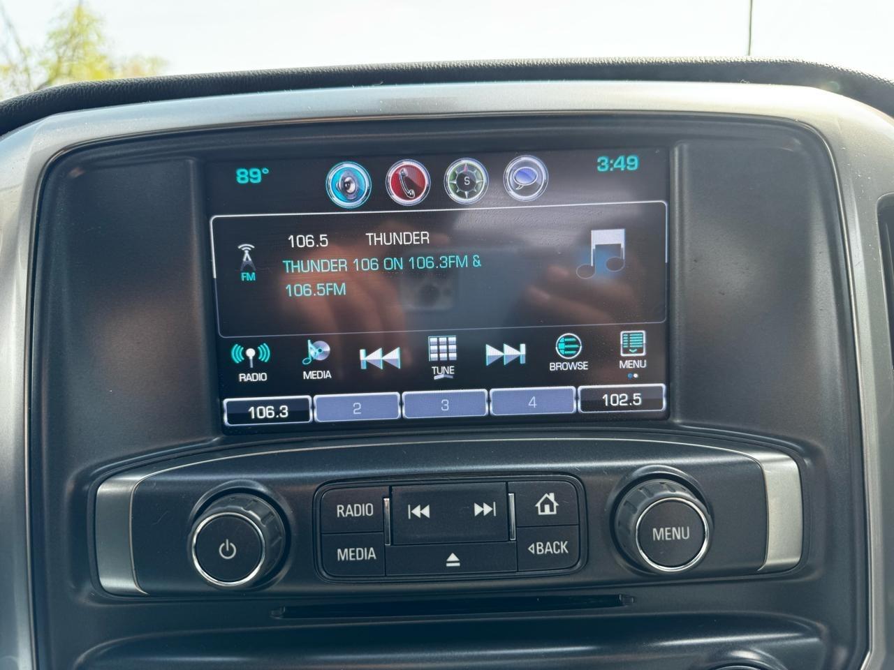 Chevrolet Silverado MD 4WD Crew Cab LT 2022