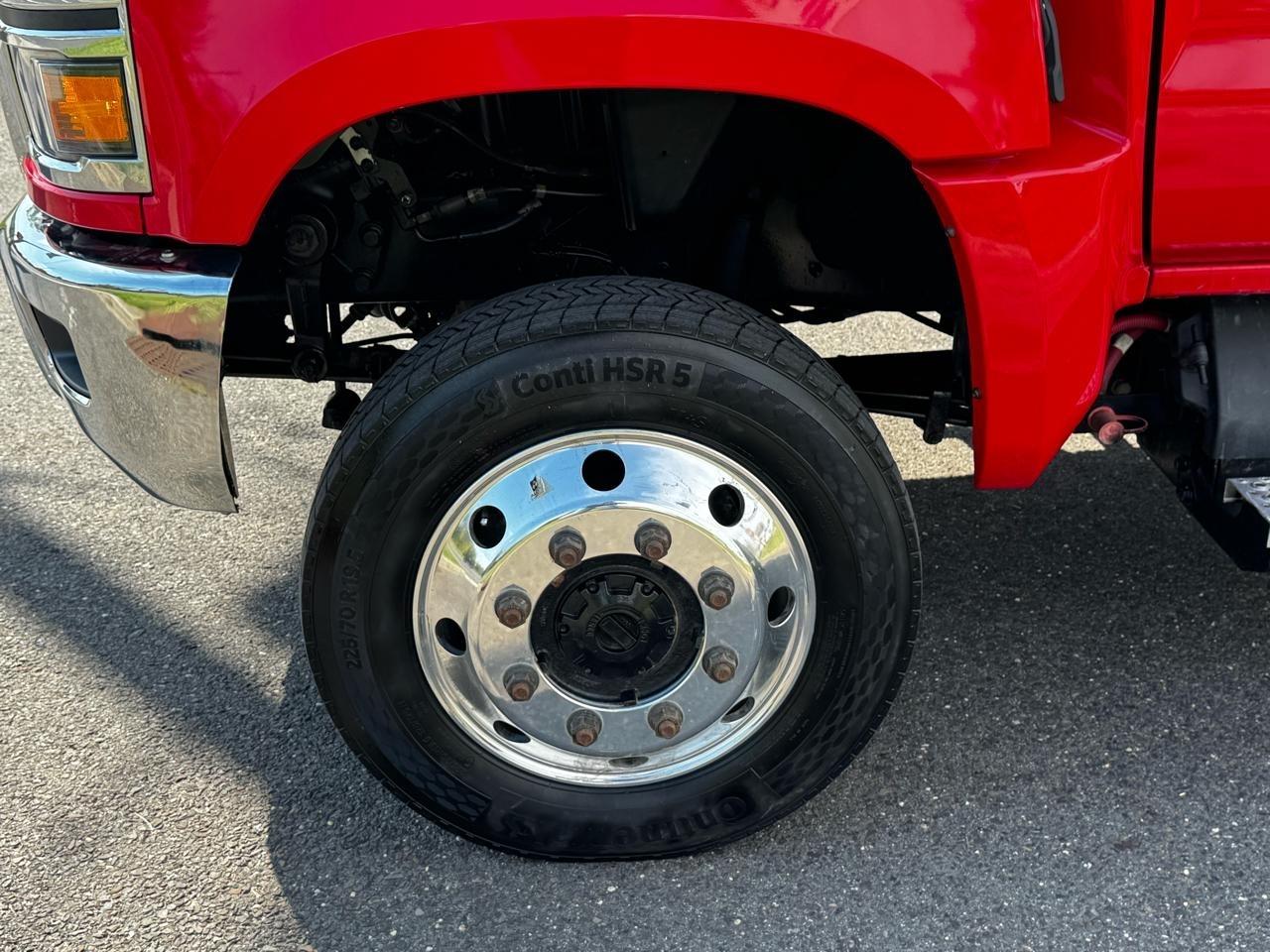 Chevrolet Silverado MD 4WD Crew Cab LT 2022