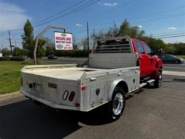 Chevrolet Silverado MD 4WD Crew Cab LT 2022