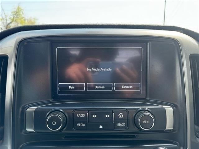 Chevrolet Silverado MD 4WD Crew Cab LT 2022