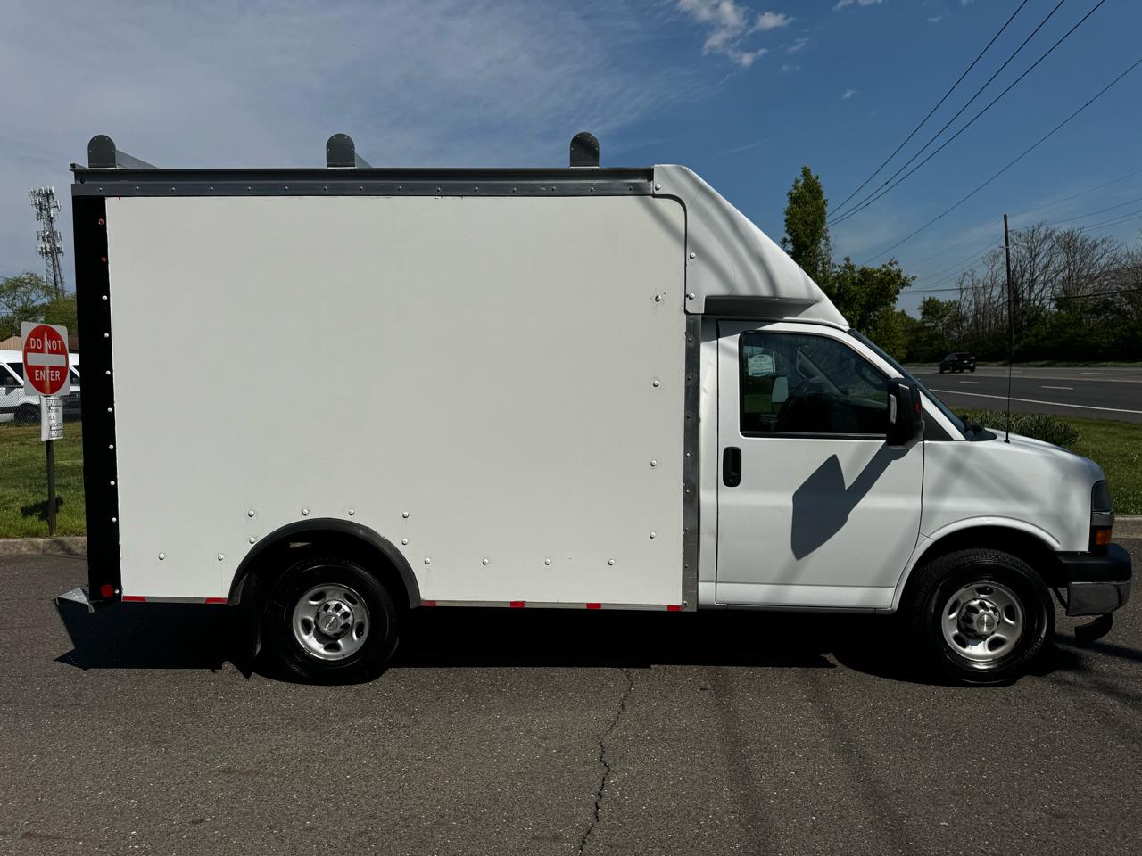 Chevrolet Express Commercial Cutaway 3500 Van 139" 2022