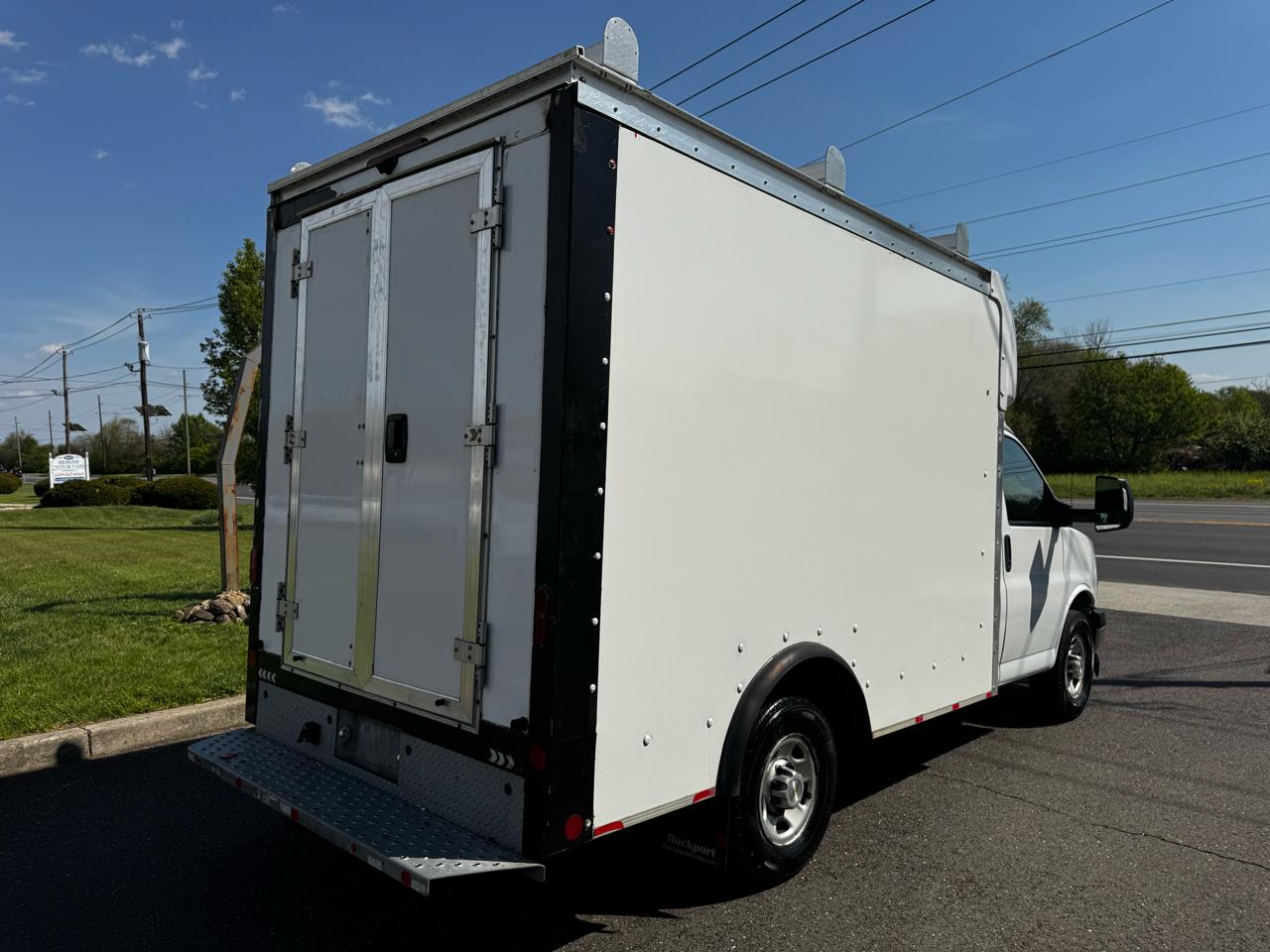 Chevrolet Express Commercial Cutaway 3500 Van 139" 2022