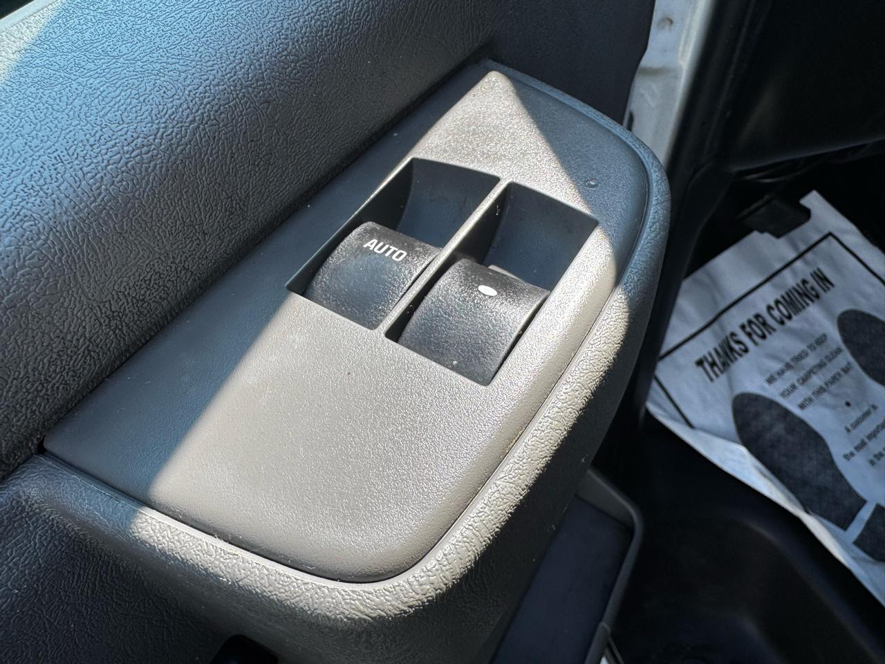 Chevrolet Express Commercial Cutaway 3500 Van 139" 2022