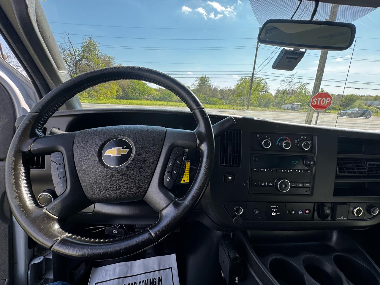 Chevrolet Express Commercial Cutaway 3500 Van 139" 2022